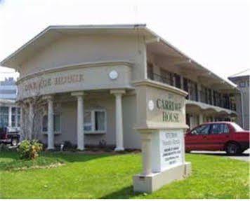 Carriage House Hotel Hamden Exterior foto